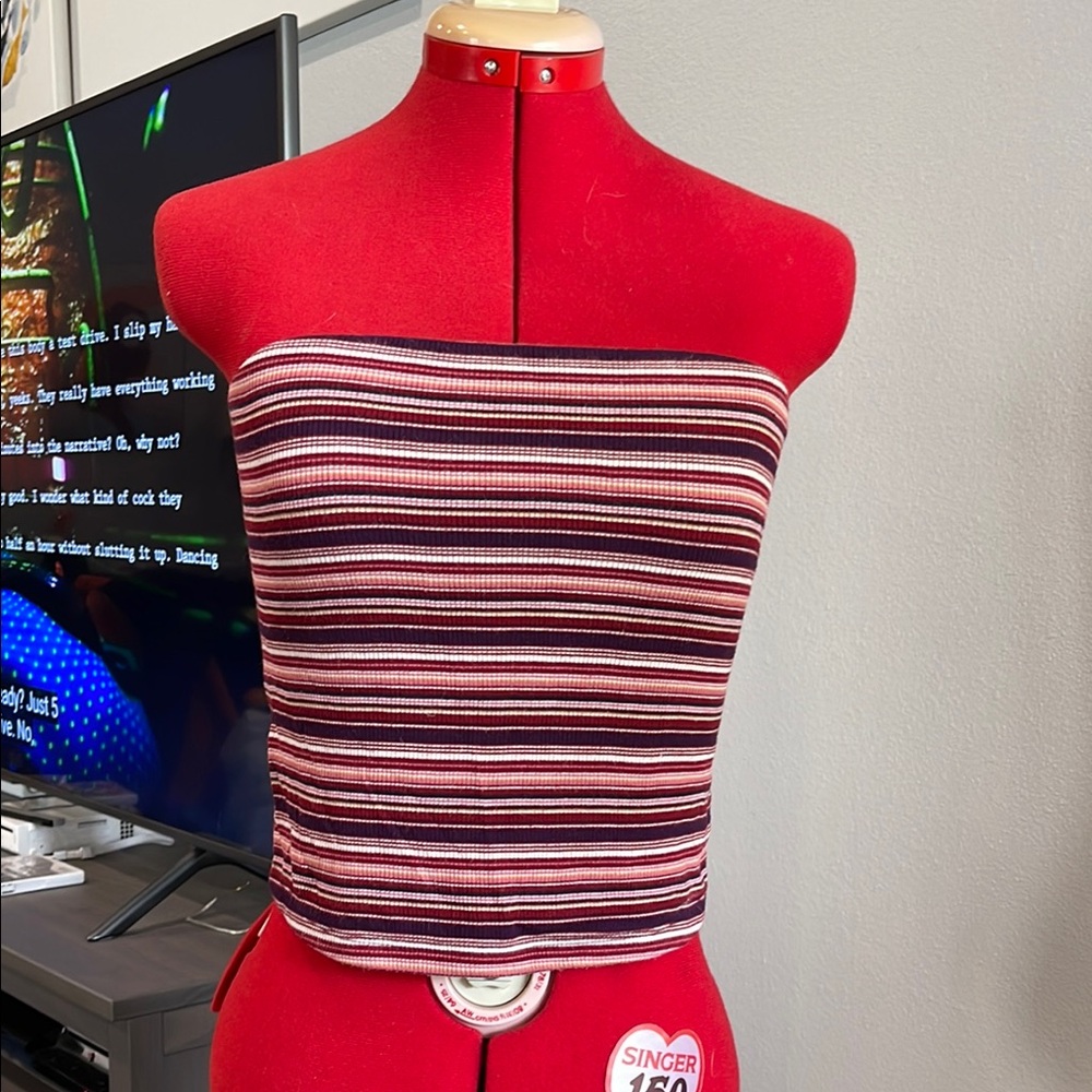 BOGO American Eagle y2k Striped Tube Top - Red and Pink